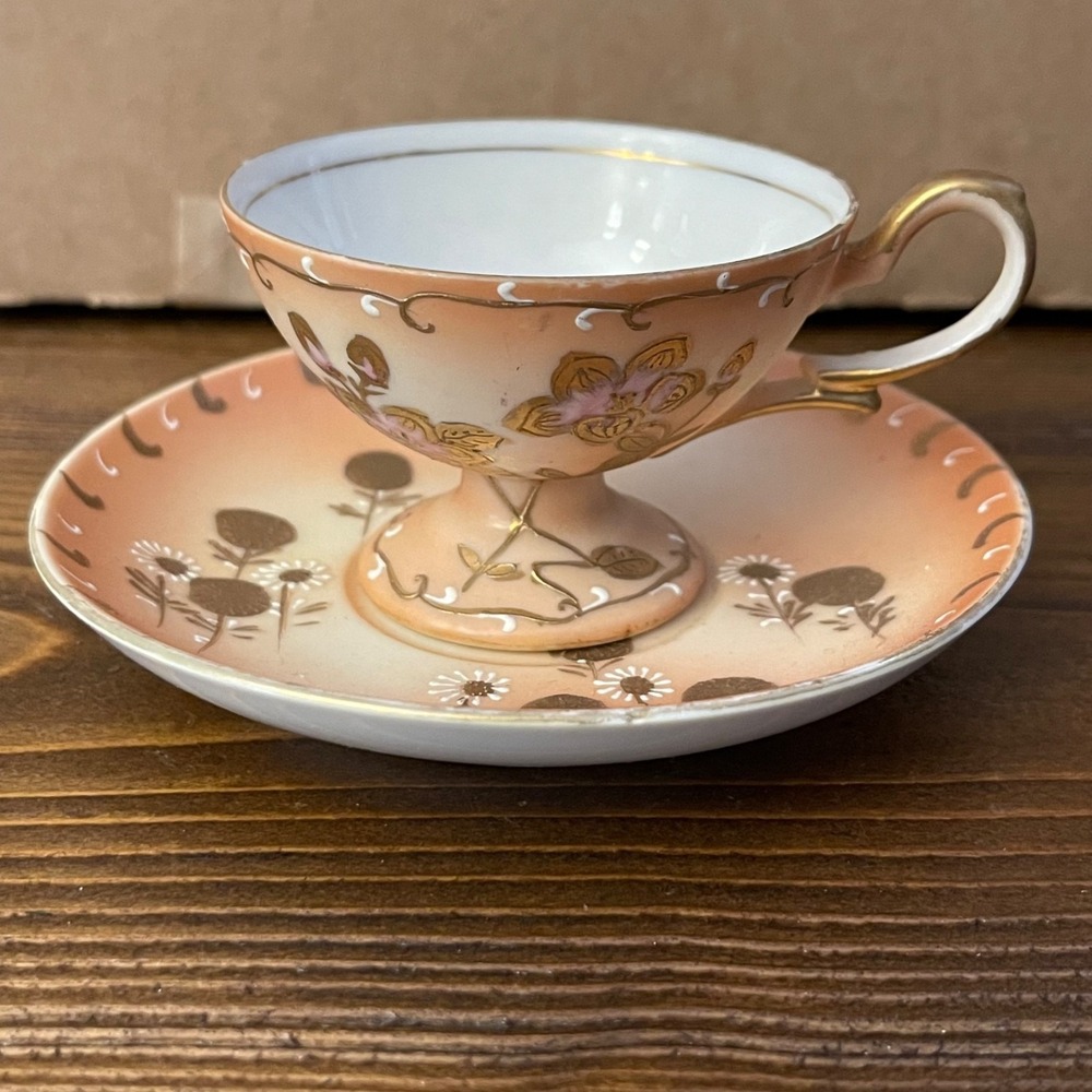 Vintage Wako China Peach & Gold Moriage Teacup & Saucer Set (Occupied Japan)